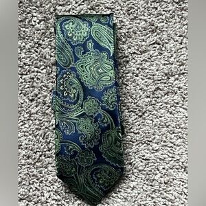 Tasso Elba Blue and Green Paisley Tie